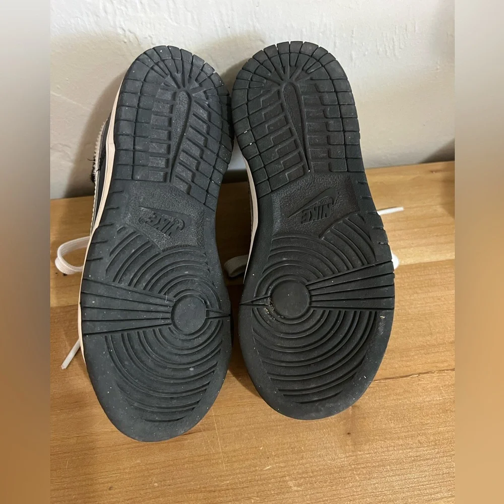 Nike sneakers - Picture 5 of 5